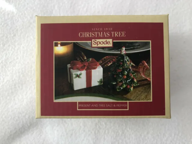 Spode Present And Christmas Tree Salt & Pepper Shakers BRAND NEW