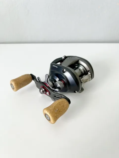 Daiwa Liberto Pixy Fishing Reel Bait-Casting PX68L Japan RCS Cork Finesse Light