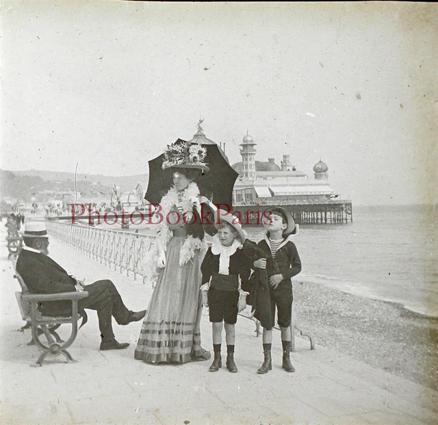 FRANCE Family on Holiday Nice Fashion 1909 Photo Glass Plate Stereo Vintage