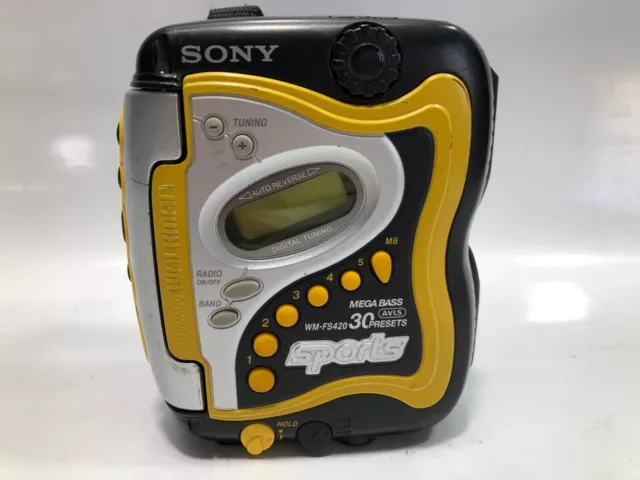 SONY WM-FS420 Sports Walkman Cassette Player Radio AM/FM - Pour pièces /...