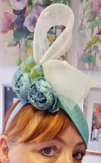 Green Sinamay Percher Hatinator With Ivory Bow And Silk Flowers. Races,... 3