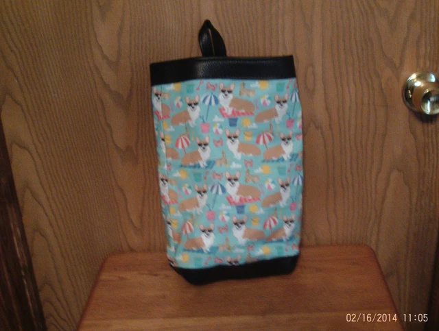 Handcrafted Car Litter Bag W/ Pembroke Welsh Corgis With Sunglasses  Beach Motif
