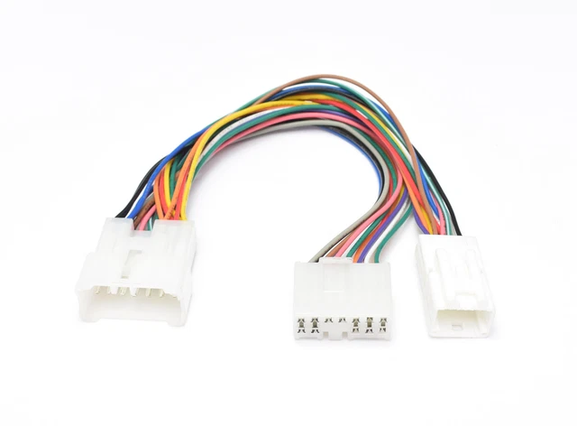 Y-Adapter Small On Large for Toyota USB MP3 Adapter