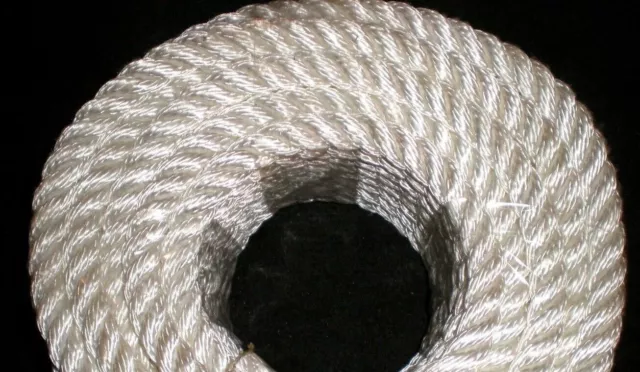 Nylon 3 Strand Twisted Rope 14mm x 20 metres White 4400KG