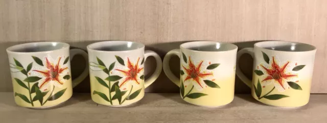 Vintage•OTAGIRI Japan•Japanese Red White Iris Flower•Coffee Mug•Cup•Hand Crafted