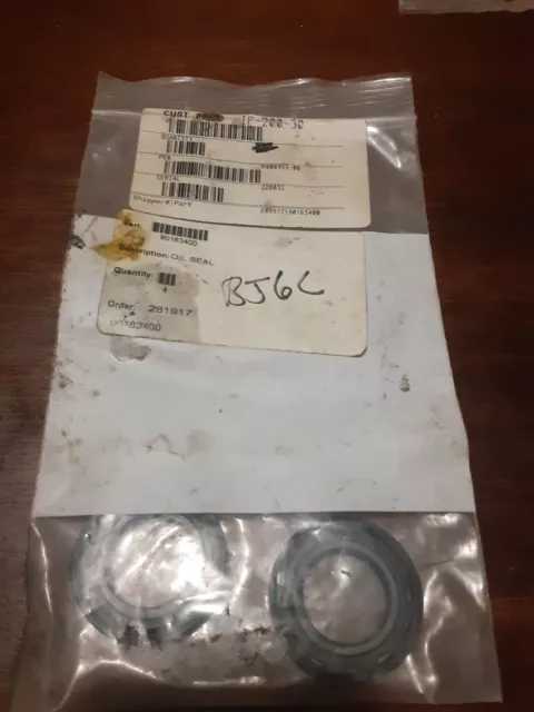 General Pump Oil seal part number 90163400 kit comes with 2 seals