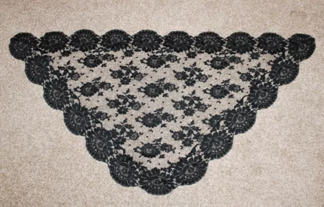 VTG Black Lace Mantilla Church Head Cover Scarf Veil Triangle Mourning Christian