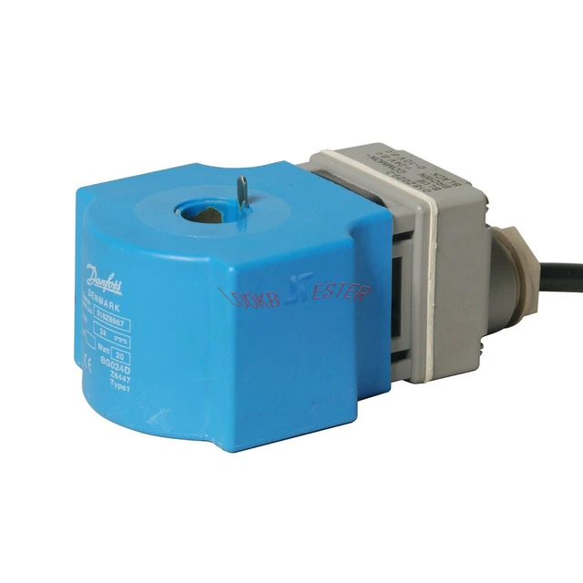 ONE NEW DANFOSS 018Z0290 Solenoid Valve