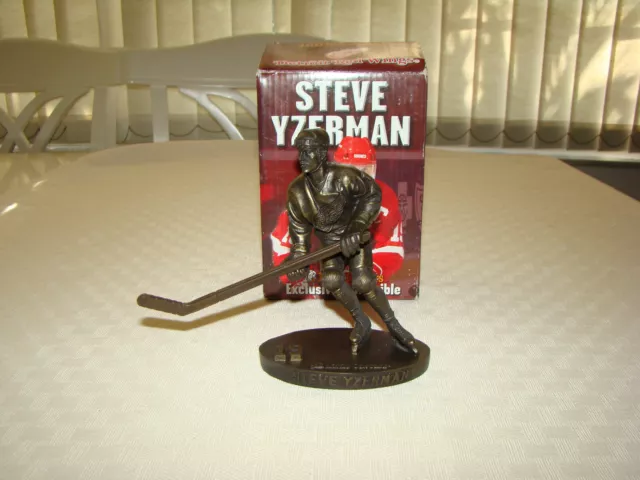 Steve Yzerman Little Caesars Detroit Red Wings Statue Figurine Figure Hockey
