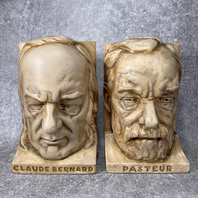 Anciens Serre-livres En Plâtre Pasteur Et Bernard - Signés Joammy DURAND