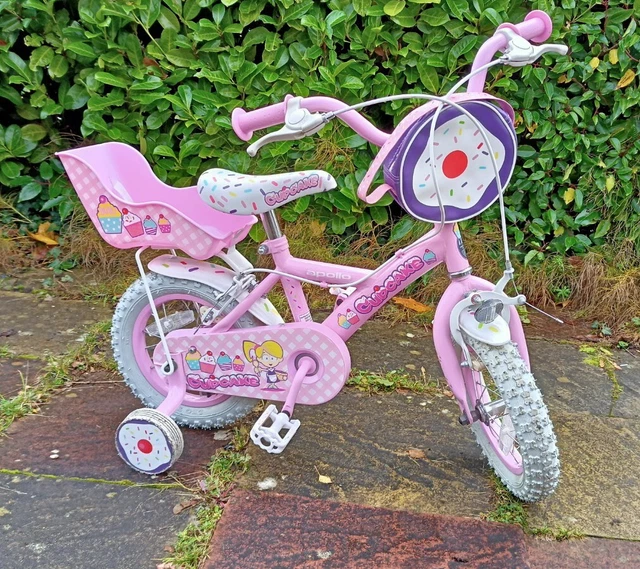 Halfords cupcake bike cheap