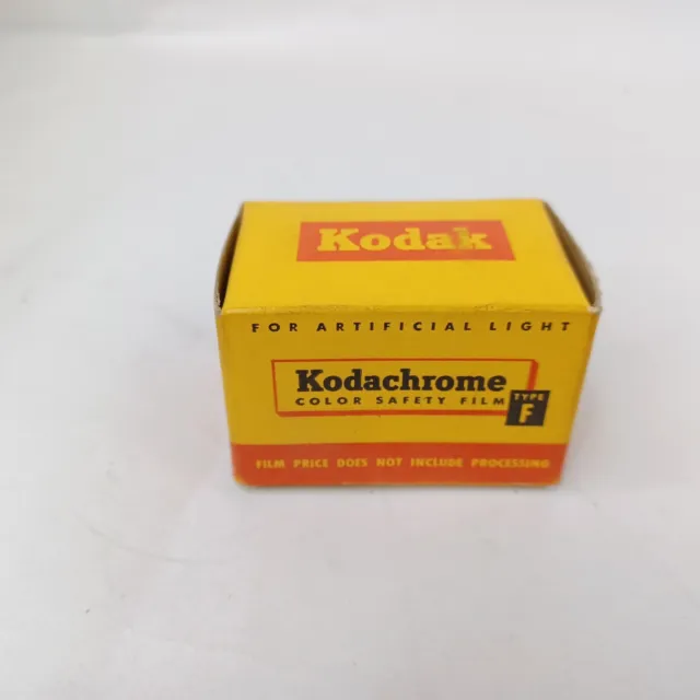 Kodak Type F Roll of KF135 Kodachrome Color Film Exp Dec 1958  20 Exposures