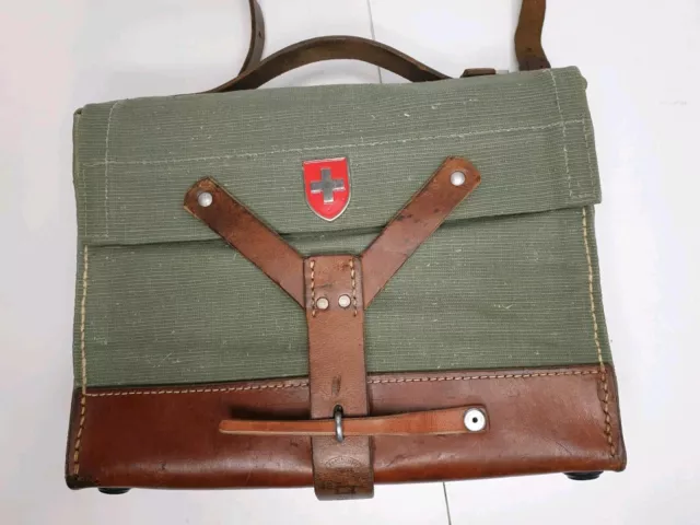 Schweizer Armee Magazin Tasche 1962 Original mit Leder Riemen