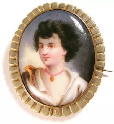 C1890 Victorian Hand Painted Miniature Portrait French Cameo Young Lady Brooch