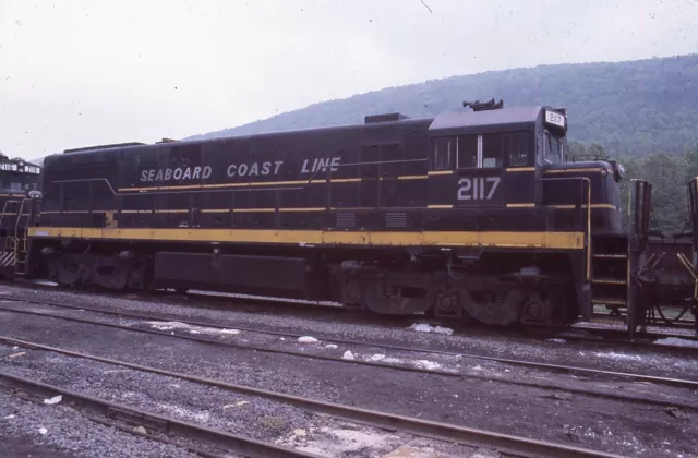 ORIGINAL 1980 RAILROAD SLIDE SCL SEABOARD COAST LINE 2117 x ACL GE U25C Atlantic
