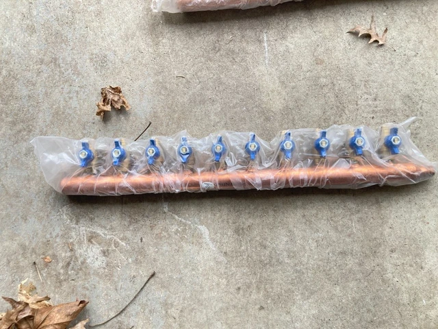 10 -Port Closed  Copper PEX Manifolds, 1 Inch Trunk, 3/4 Inch, 1/2 In