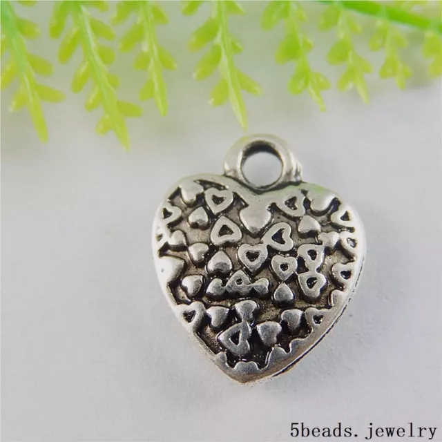 26 Stück Antike Silber Legierung Stich Herzen Anhänger Charme Craft Kunst 50796