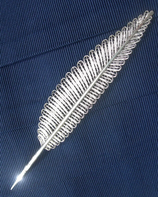 Broche Ancienne En Argent Massif 925 - Forme Sabre Cimeterre Moyen-Orient - Occasion Très Bon état