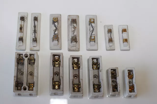 Lot de fusibles ancien en porcelaine