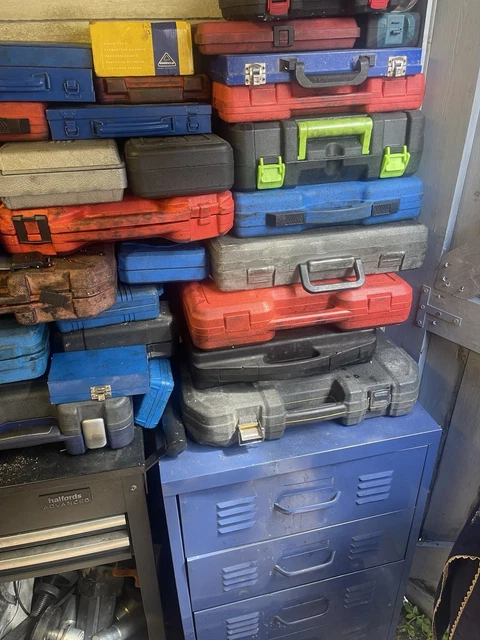 LARGE JOB LOT Stock Clearance Deal Wholesale Mixed items 3000