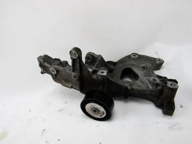 04627139AA Support Poulie Tendeur FIAT Freemont 2.0 100KW 5P D 6M (2013)