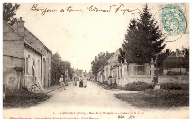 60 LASSIGNY - rue de la maladrerie, entree de ville