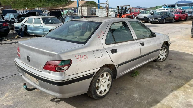 Porte Arrière Droit Pour PEUGEOT 406 - Occasion État Correct (Réf. Opisto 6034735)