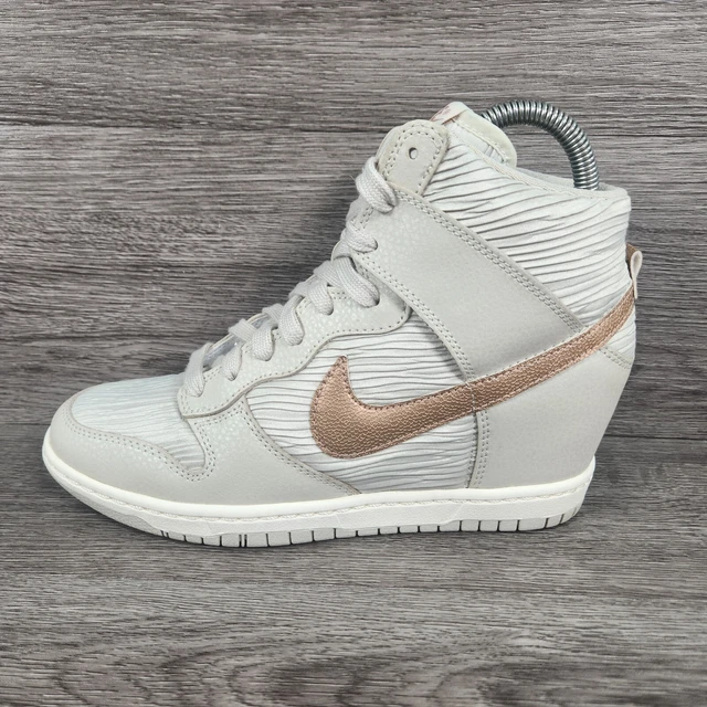 Nike dunk tacco top