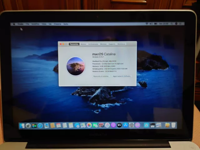 Apple MacBook Pro 13.3" (256GB SSD, Intel Core i5, 2.5GHz , 8GB) Laptop - Grigio