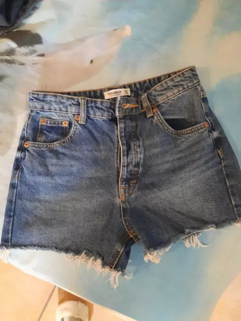 Pantaloni Corti Jeans Shorts, Blu Scuro, Pull&Bear, Taglia 34, Vita Alta