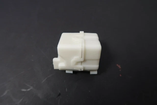 677130_5 677130_5
