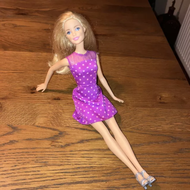BARBIE DOLL WITH Painted Pink Legs and Pretty Outfit £4.00 - PicClick UK