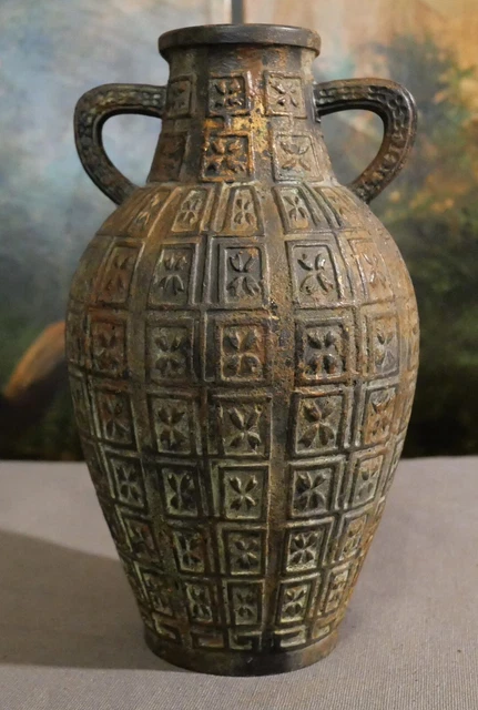 Early 20th Century Chinese Archaic Style Patinated Bronze Double Handled Vase