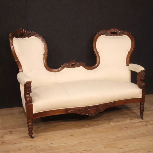 Divano sofa mobile legno noce antico salotto XIX secolo sedute tessuto bianco