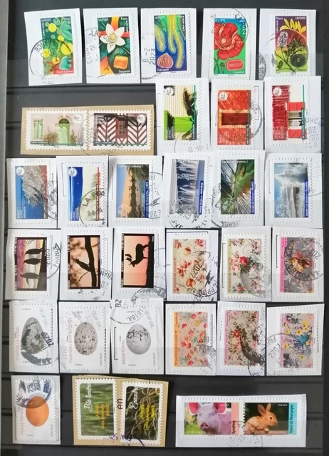 Lot I : Timbres autocollants - oblitérés en cachets ronds