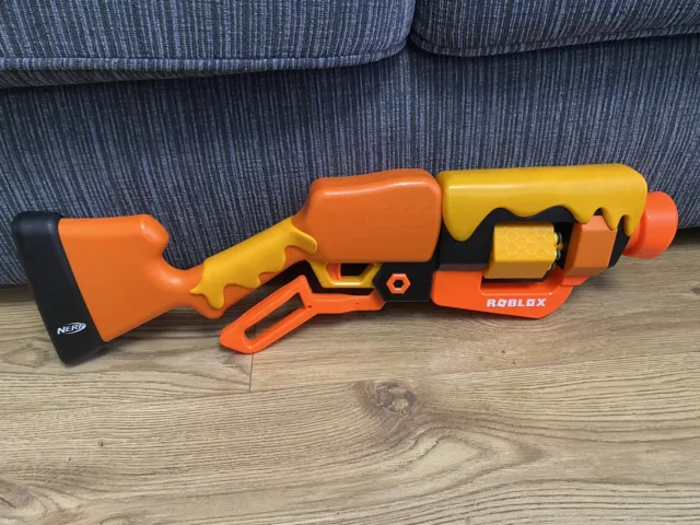 Hasbro F2486 Nerf Roblox Adopt Me!: BEES! Lever Action Blaster, 1