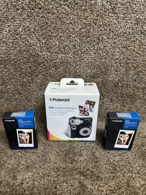 Polaroid PIC-300 Instant Film Camera 60mm Focus Range Black & Film Sealed