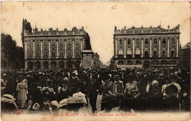 CPA NANCY - La Place Stanislas one Sunday (484002)