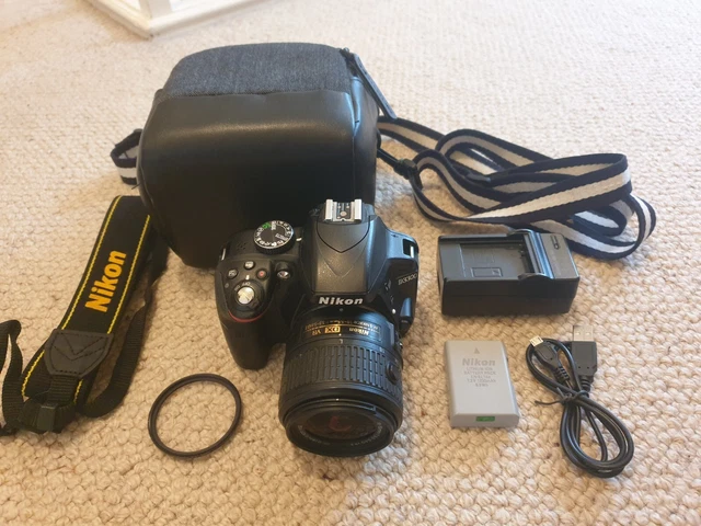 Nikon D3300 24.2MP Digital SLR Camera - Black (Kit w AF-S DX 18-55mm VR II Lens