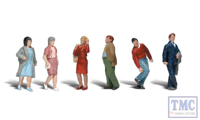 A2210 Woodland Scenics N Gauge People Walking