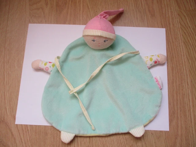 Doudou poupée fille lutin plat corolle vert jaune bonnet rose