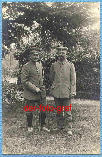 Foto, Offizier, Leutnant, mit seinem Burschen, in Feldgrau, Rußland, um 1916 !!!