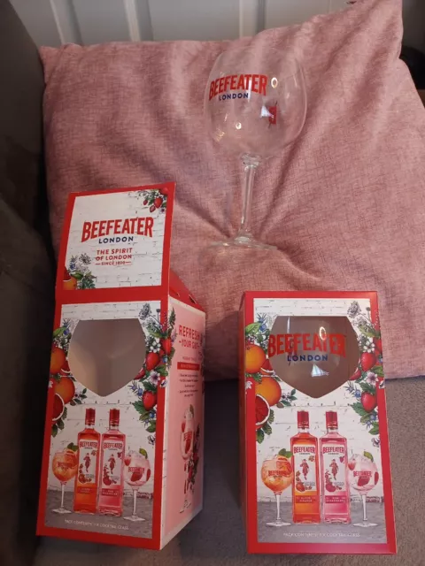 2 x Beefeater London Gin Stemmed Glasses  Boxes New Never Used