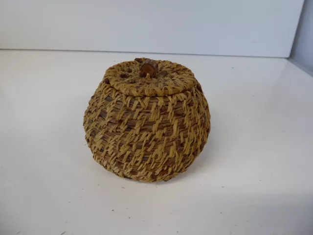 Antique Native American? Eskimo? Small Weaved Lid and Basket As-Is