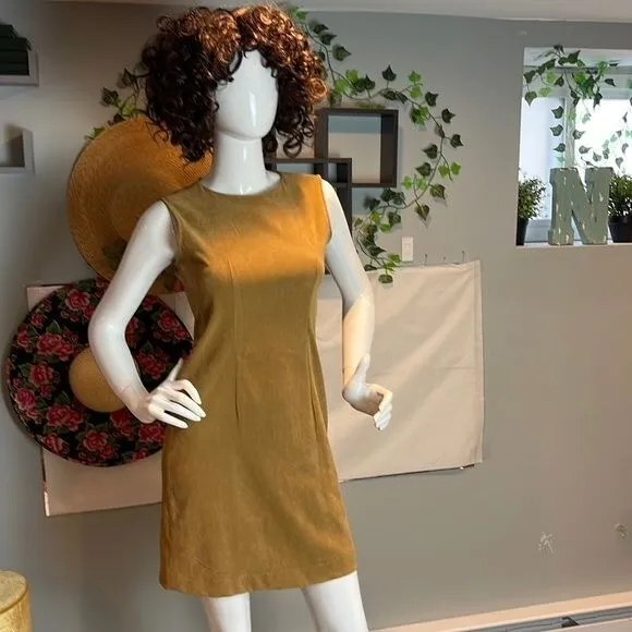 Samantha Taylor Vintage Faux Suede Tan Sleeveless Mini Dress Size 2P RefY021