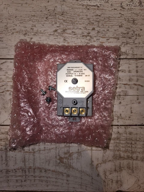 Setra pressure transducer 2651R25WBABT1C