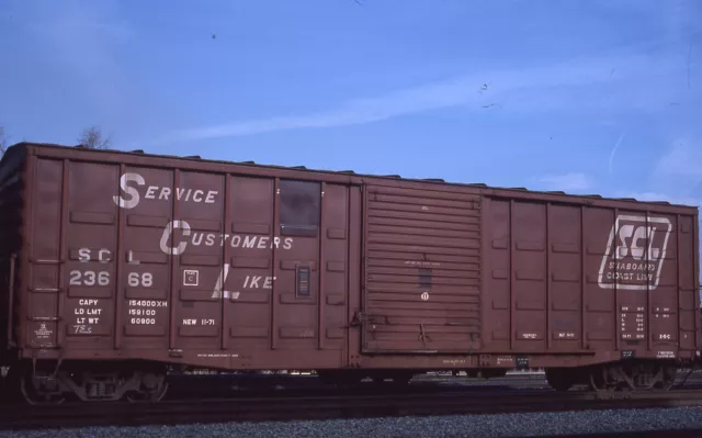 Orig Slide SCL Seaboard Coast Line PS 50' Waffle Side Boxcar #23668 in 1976