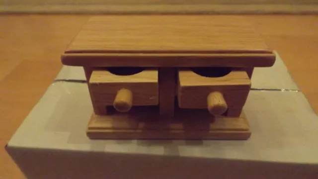 Alte stabile Puppenstuben Möbel aus Holz 1 x Schrank~Kommode~Vintage