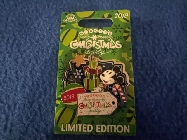 Disney Parks WDW 2019 Mickey's Very Merry Christmas Party Minnie Mouse LE Pin