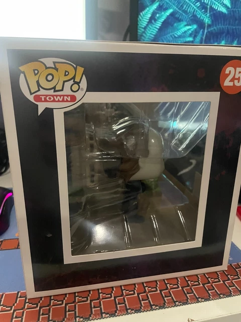 Funko POP! Town: Spirit Exclusive Halloween MICHAEL MYERS with HOUSE #25 MINT 2